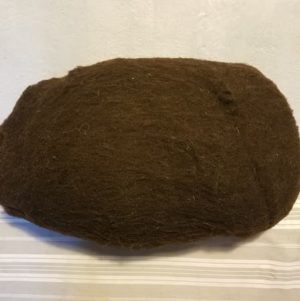 laine-cardée-noire-du-velay-feutrage