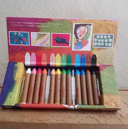 kitpas-crayon-cire-ecologique-ecru-art-dessin-waldorf-montessori
