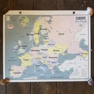 cartes-emile-en-ville-affiche-scolaire-vintage-carte-geographie-europe-politique