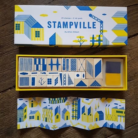 stampville-tampon-enfant-bois-maison-stamps-ville-princeton-architectural-press  - Au son des grillons