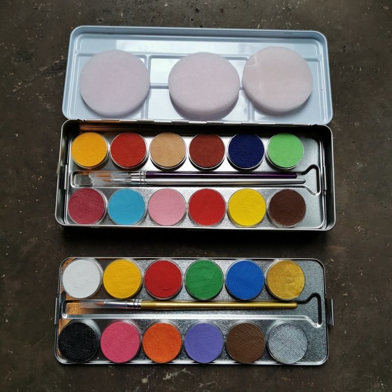 palette-maquillage-24-couleurs-eulenspiegel